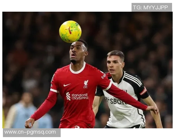 切尔西与利物浦激战正酣谁将赢得英超巅峰对决的胜利 切尔西与利物浦激战正酣谁将赢得英超巅峰对决的胜利